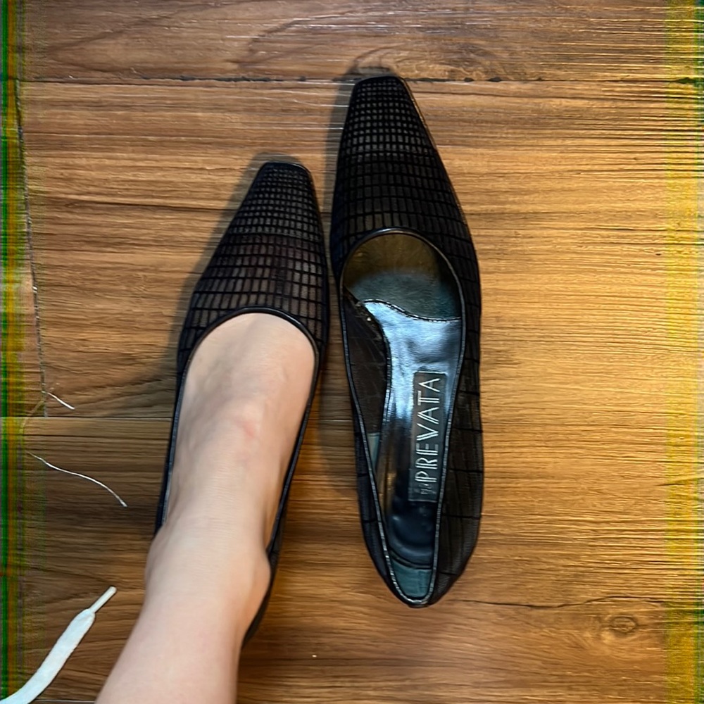 Vintage kitten heel
